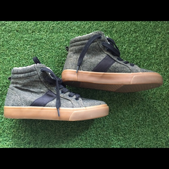 NWOT boys sz 1 Sherpa fleece Hi-top sneaker tweed - Picture 2 of 11